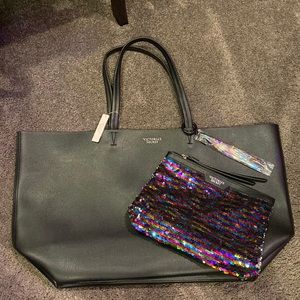Victoria Secret Bag bundle